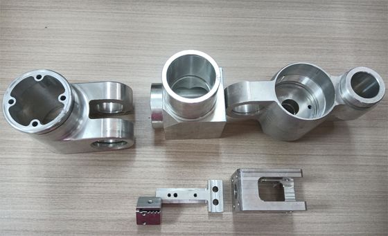 Cstomized Machining Parts Metal Fabrication  CNC Milling
